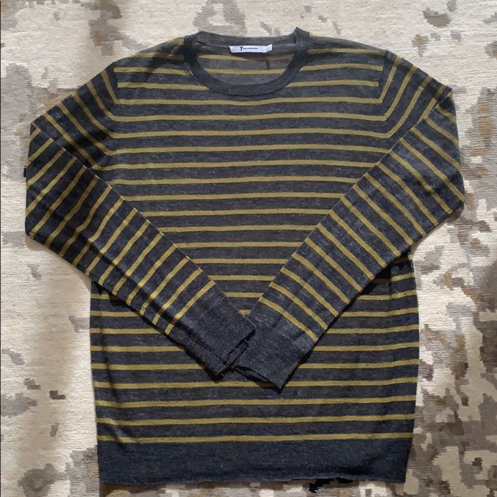 Small, T by Alexander Wang light weight sweater.